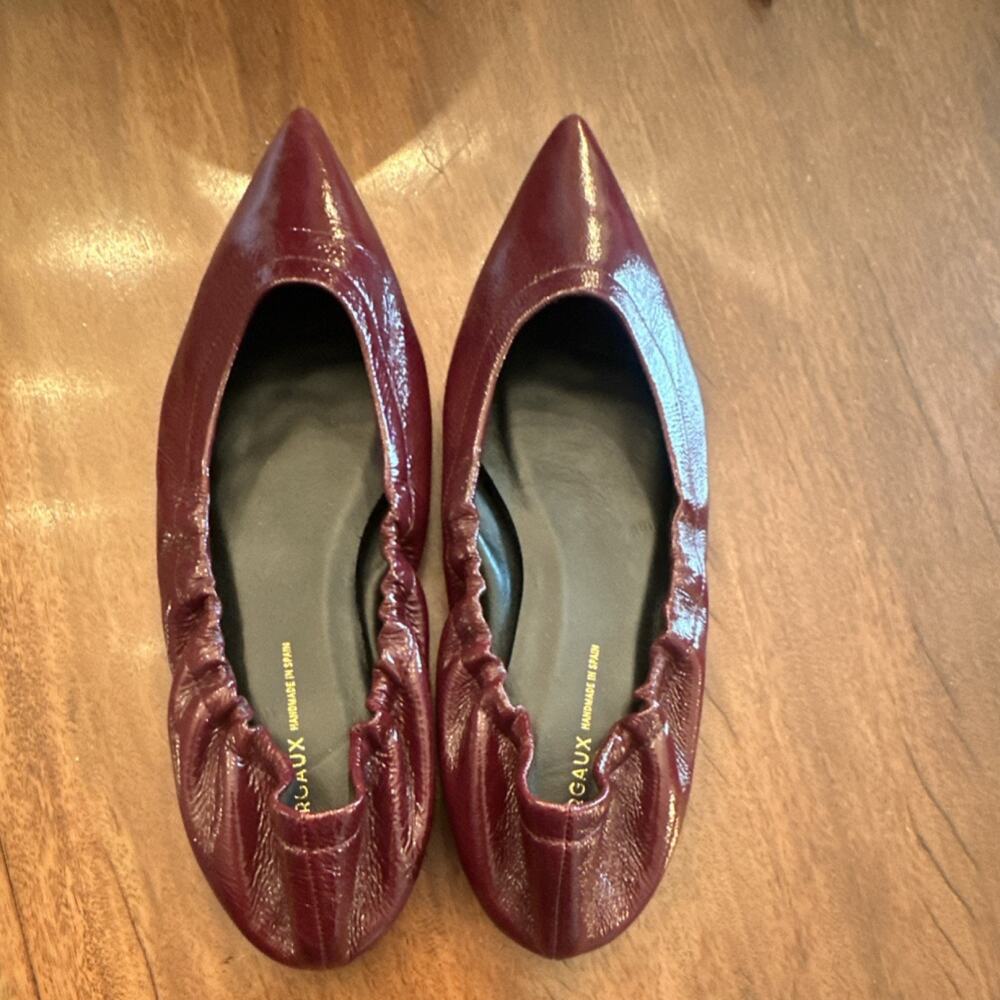 Margaux Leather Pointed Toe Slip-On Flats Burgundy Women’s Size 38.5 M